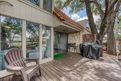 200 Free Rein, Horseshoe Bay, TX 78657 - Photo 23