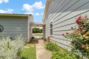 2271 Co Rd 112, Burnet, TX 78611 - Photo 31