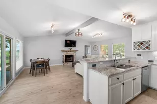 210 Teeoff, Horseshoe Bay, TX 78657 - Photo 21