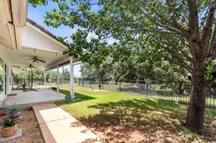 210 Teeoff, Horseshoe Bay, TX 78657 - Photo 11