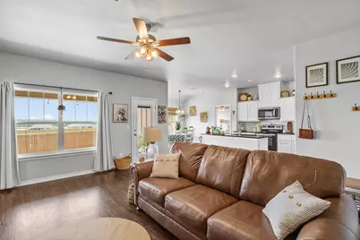 105 Elmer, Burnet, TX 78611 - Photo 3