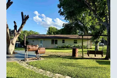 1101 Hackberry Drive, Marble Falls, TX 78654 - Photo 11