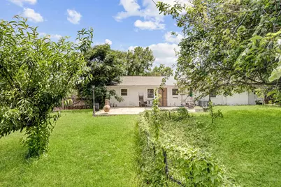 1113 Ash Dr, Marble Falls, TX 78654 - Photo 33