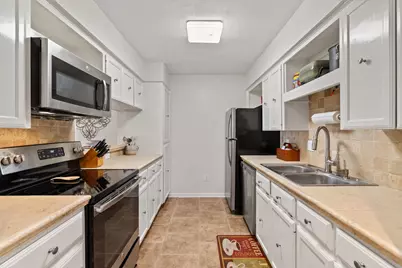 306 Out Yonder, Horseshoe Bay, TX 78657 - Photo 11