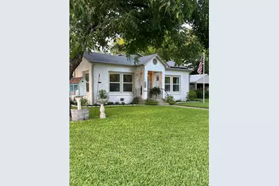 506 W Storey Street, San Saba, TX 76877 - Photo 3