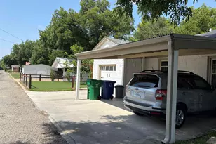 506 W Storey St, San Saba, TX 76877 - Photo 37