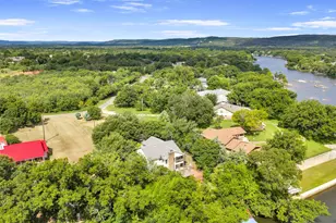 347 Shoals Pkwy, Burnet, TX 78611 - Photo 31