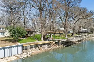 1307 Terminal Loop, Mcqueeney, TX 78123 - Photo 1