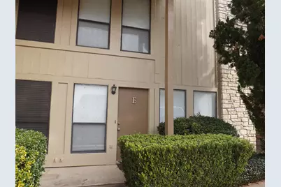 704 Hsb Blvd #E, Horseshoe Bay, TX 78657 - Photo 1