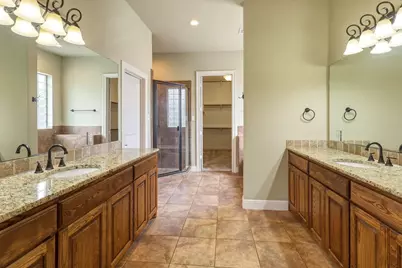 340 Sun Ray, Horseshoe Bay, TX 78657 - Photo 21