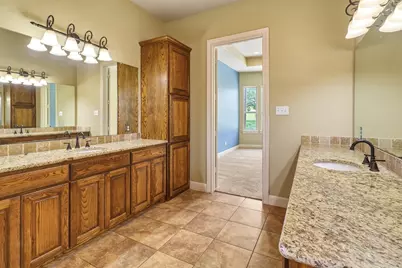 340 Sun Ray, Horseshoe Bay, TX 78657 - Photo 25