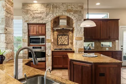 1130 Crownover Lane, Round Mountain, TX 78663 - Photo 9