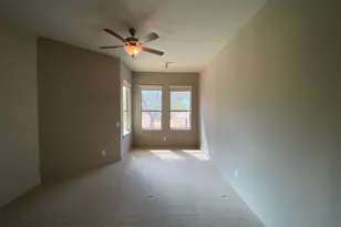 108 Tuscan Dr, Horseshoe Bay, TX 78657 - Photo 9
