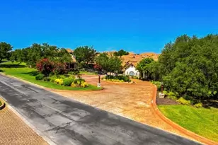 108 Tuscan Dr, Horseshoe Bay, TX 78657 - Photo 25