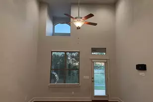 108 Tuscan Dr, Horseshoe Bay, TX 78657 - Photo 5