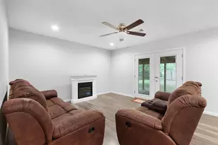 1206 Sherrard St, Burnet, TX 78611 - Photo 15