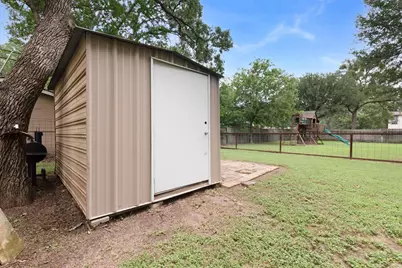 1206 Sherrard Street, Burnet, TX 78611 - Photo 9