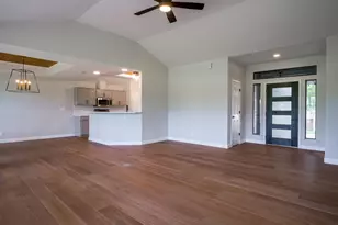 416 Spyglass St, Meadowlakes, TX 78654 - Photo 5