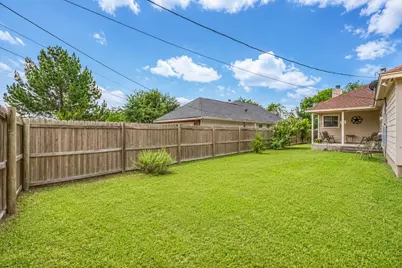 1107 E College Street, Llano, TX 78643 - Photo 29