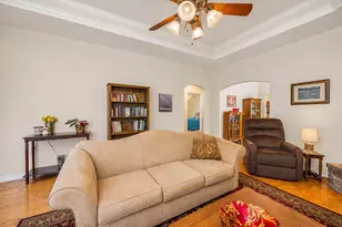 1107 E College St, Llano, TX 78643 - Photo 5
