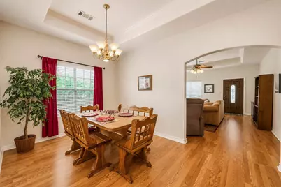 1107 E College Street, Llano, TX 78643 - Photo 7