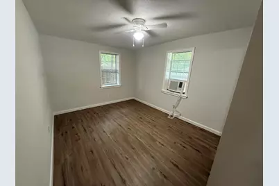 201 S Rhomberg Street, Burnet, TX 78611 - Photo 7