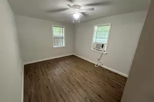 201 S Rhomberg St, Burnet, TX 78611 - Photo 7
