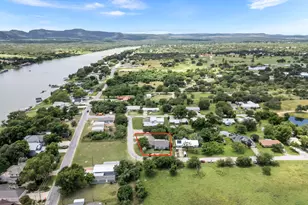 305 La Mesa, Kingsland, TX 78639 - Photo 29