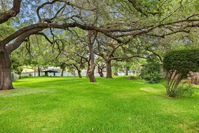 218 Bluebird Circle, Highland Haven, TX 78654 - Photo 25