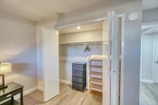 207 N Hi Circle, Horseshoe Bay, TX 78657 - Photo 11
