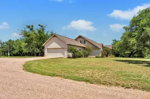 627 Ranch Rd 2323, Llano, TX 78643 - Photo 33