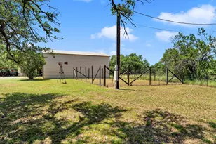 627 Ranch Rd 2323, Llano, TX 78643 - Photo 33