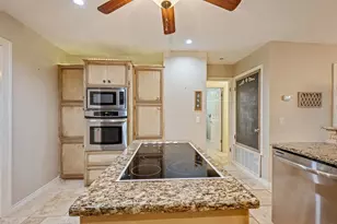110 Highlands Blvd, Horseshoe Bay, TX 78657 - Photo 13