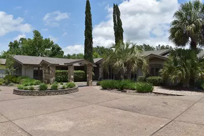311 Oleander Dr, Marble Falls, TX 78654 - Photo 5