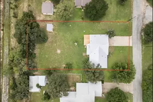 301 Reven Acres Dr, Kingsland, TX 78639 - Photo 5