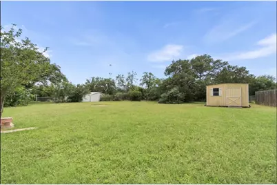 301 Reven Acres Dr, Kingsland, TX 78639 - Photo 33