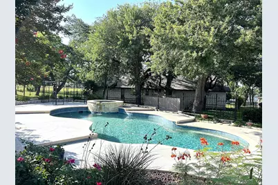 312 N Big Spur Avenue, Horseshoe Bay, TX 78657 - Photo 41