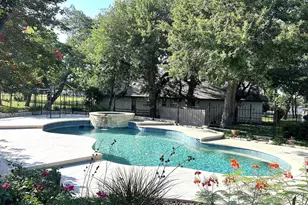 312 N Big Spur Ave, Horseshoe Bay, TX 78657 - Photo 41