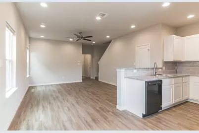 122 Peruna Drive, Marble Falls, TX 78654 - Photo 9