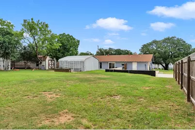 2208 Belaire Dr, Granite Shoals, TX 78654 - Photo 5