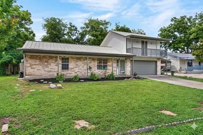 1010 Louise St, Marble Falls, TX 78654 - Photo 29