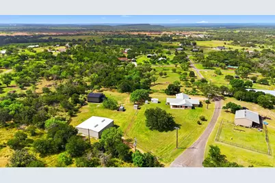 101 Big Oak Lane, Marble Falls, TX 78654 - Photo 27