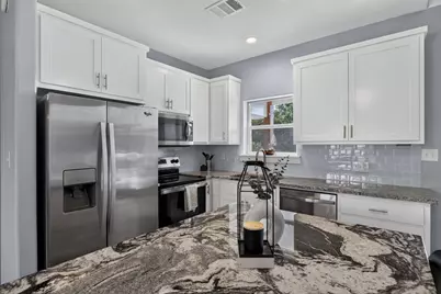 207 Deer Ridge Drive, Burnet, TX 78611 - Photo 15