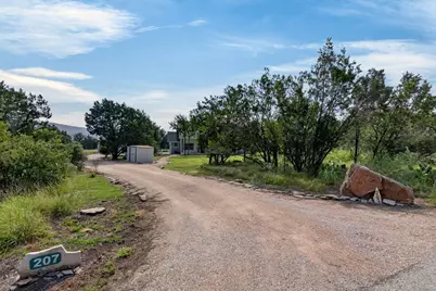 207 Deer Ridge Drive, Burnet, TX 78611 - Photo 5