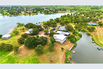 321 Bluebriar Lane, Buchanan Dam, TX 78609 - Photo 13