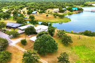321 Bluebriar Ln, Buchanan Dam, TX 78609 - Photo 15