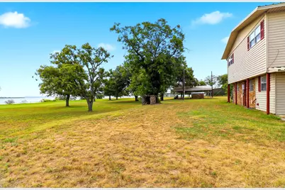 321 Bluebriar Lane, Buchanan Dam, TX 78609 - Photo 5