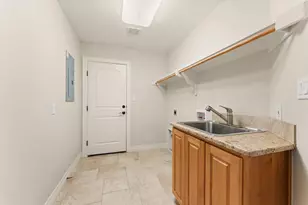 100 Palm Cove, Buchanan Dam, TX 78609 - Photo 25