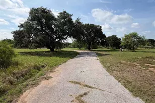 206 Thurman Loop, Llano, TX 78643 - Photo 5