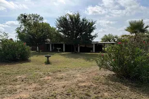 206 Thurman Loop, Llano, TX 78643 - Photo 13